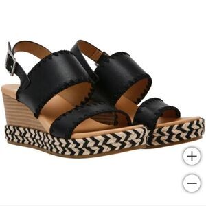 DV by Dolce Vita wedge sandals Size 10